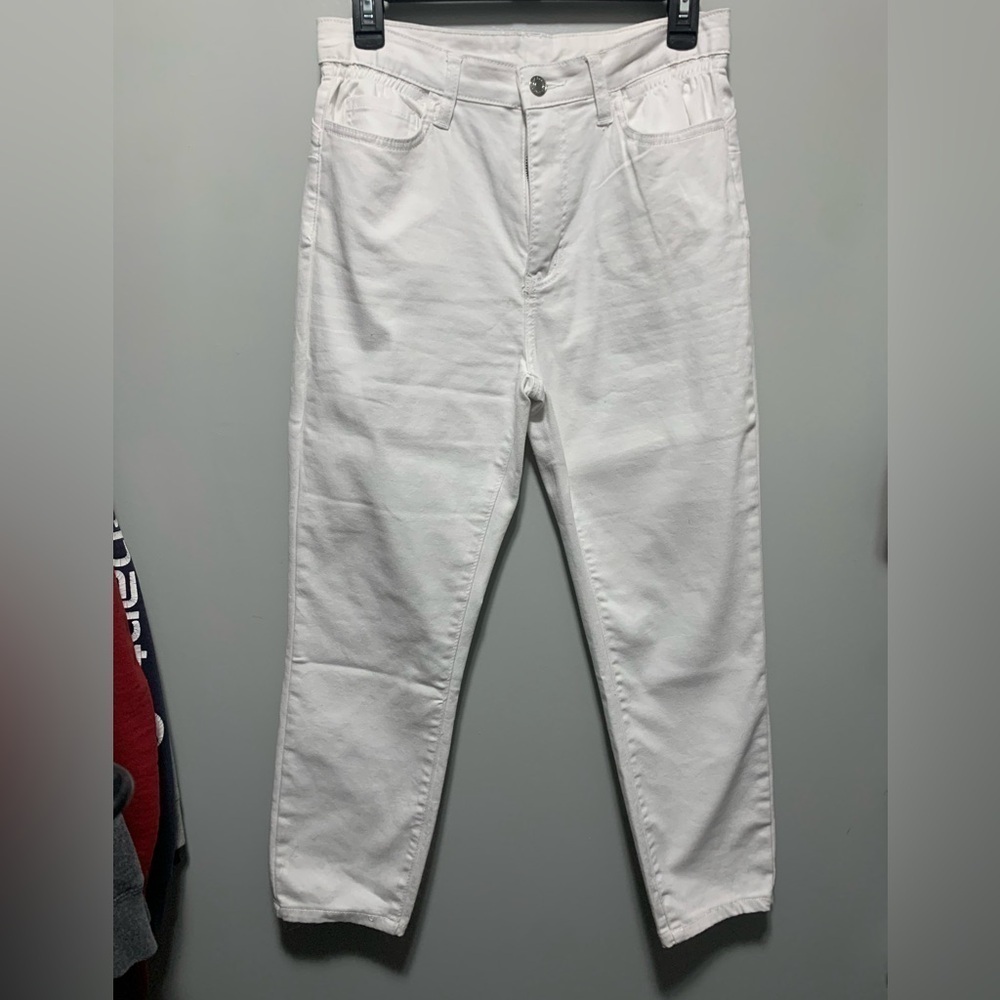 SHEIN women’s (L- 8/10) white skinny pants